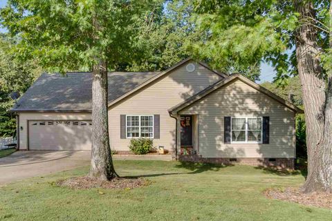 139 Pinewood Drive sold home in Woodland Forrest, Greer, SC