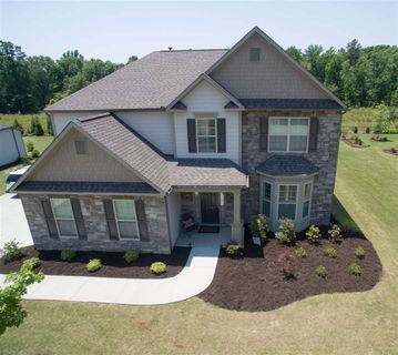 160 Carolina Oaks Dr.