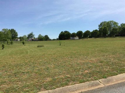 105 Millstone Dr