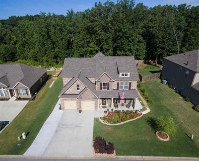136 Carolina Oaks Dr.