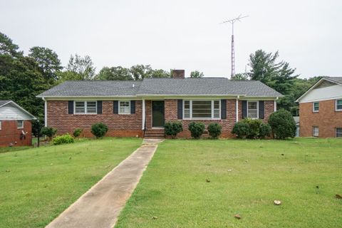 183 Stribling Circle sold home in Vanderbilt Hill, Spartanburg, SC