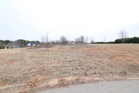 871 Shadow Creek Dr sold home in Bridle Ridge, Inman, SC