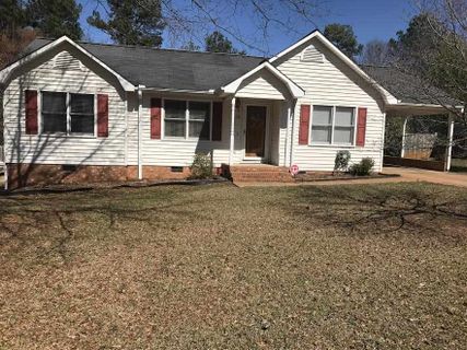 135 Loblolly Dr
