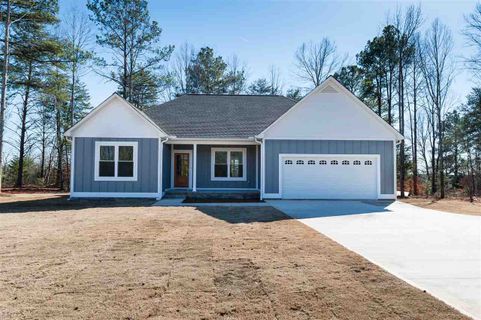 264 Carriage Gate Drive