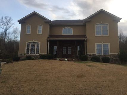 543 Bridgeford Ln