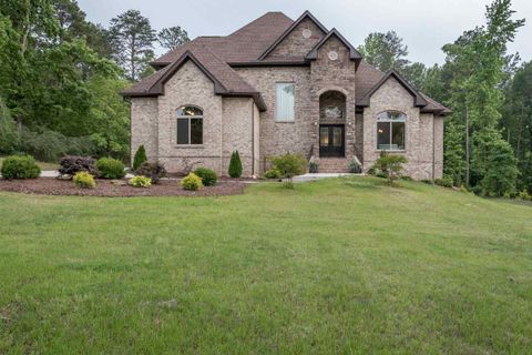 319 Crestview Lane
