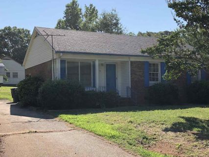 111 Raintree Drive