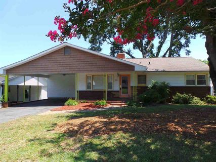 706 Springhill Ave