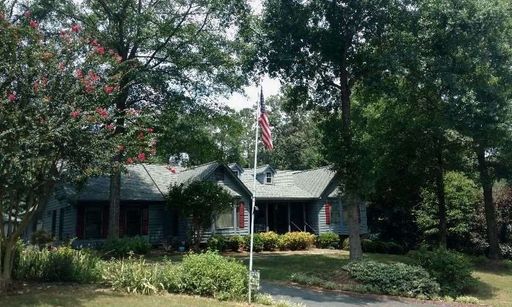 308 Tracy Lane