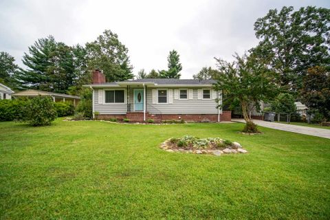 11 Tipperary Ln