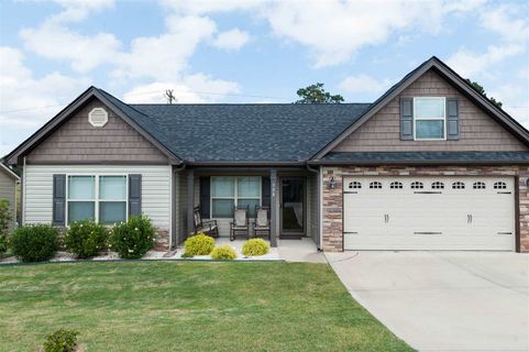 308 Gleaner Drive