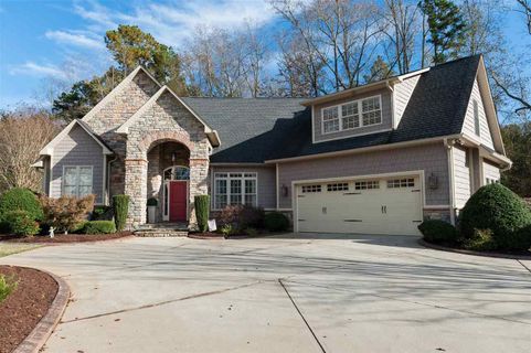 Previously sold for $355,000