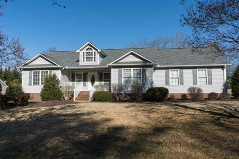 2415 Hanging Rock Road