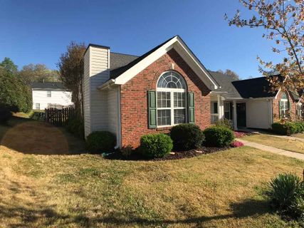 303 Weston Valley Drive sold home in Weston Townes, Moore, SC