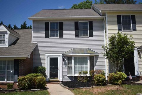 364 W Pointe Drive