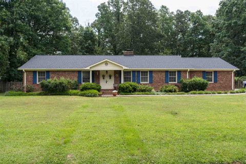 105 Fairway Drive