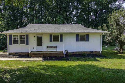129 Everest Dr