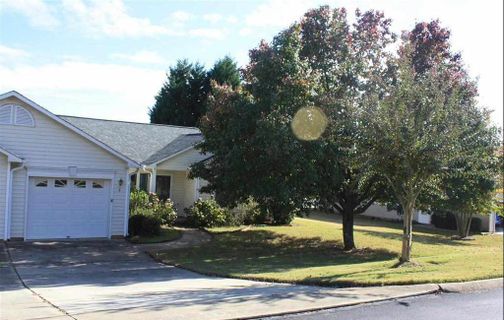 6 Windcrest Drive sold home in Rolling Green, Greenville, SC