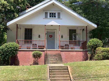 526 Wofford St.