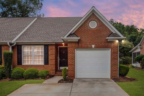 212 Rexford Dr
