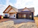 104 Meadow Lake Dr. sold home in Cowpens, SC
