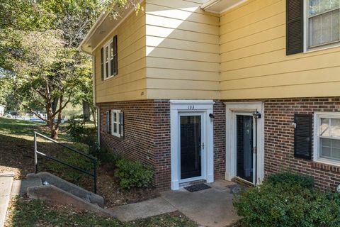 133 Fernridge Drive