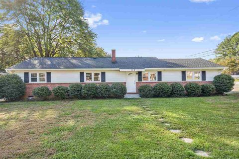 102 Croydon Road sold home in Vanderbilt Hill, Spartanburg, SC