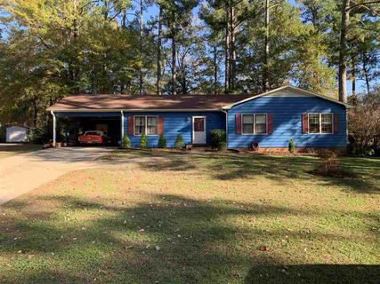 212 Aspenwood Drive