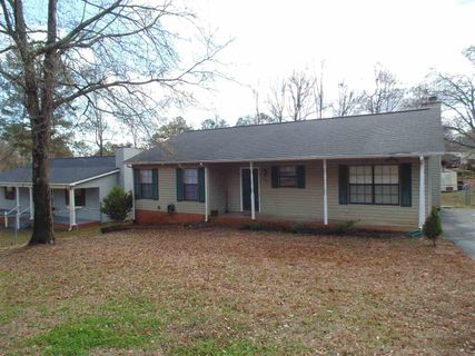 540 Avon Dr