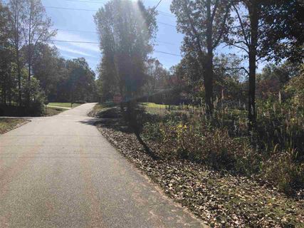 165 Valleydale Drive sold home in Meadowbrook Farm, Inman, SC