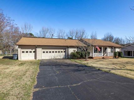 109 Goldenrod Lane sold home in Pine Grove, Moore, SC