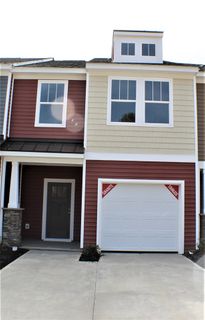 112 Lerner Ct