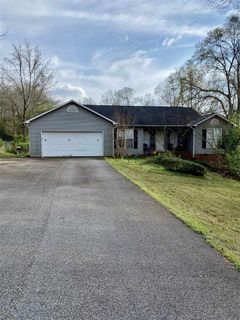 111 Amber Dr sold home in Amber Shores, Inman, SC