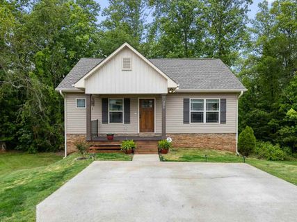 229 Frying Pan Ct sold home in Fawn Branch, Boiling Springs, SC