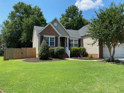240 Silverbell Dr