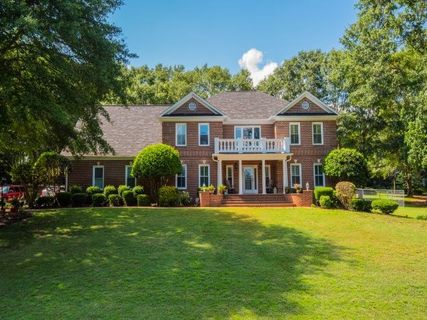 410 Overlook Ct.