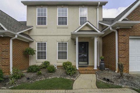 204 Rexford Drive