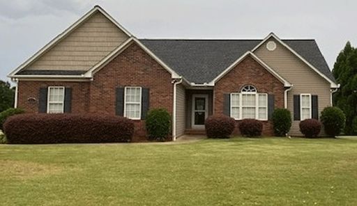 828 Redstone Dr