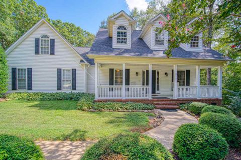 275 Amanda Ct