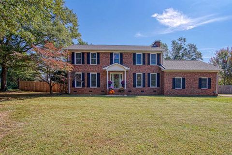 203 Thornhill