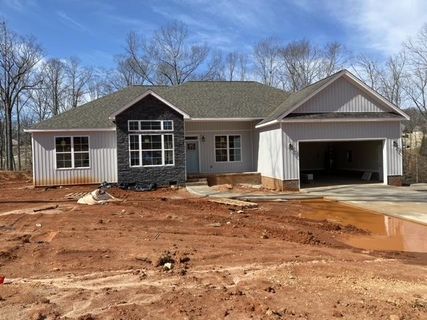 209 Larissa Ct