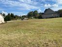 819 W Long Bay Drive sold home in Inman, SC