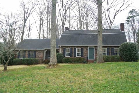 122 Starline Drive