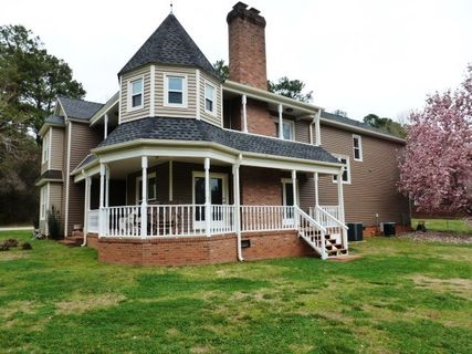 413 Garden Grove Court