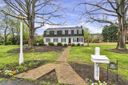 102 Williamsburg Drive sold home in Spartanburg, SC
