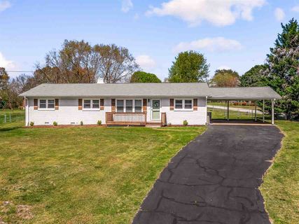230 Kenneth Drive sold home in Midland Est, Boiling Springs, SC