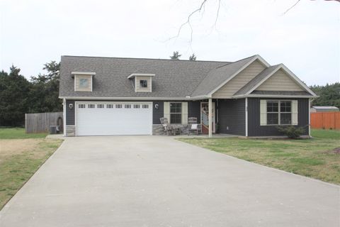 208 Sweetgrass Drive