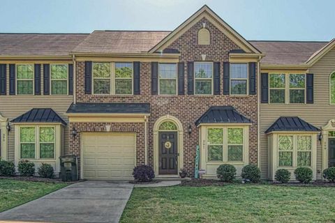 397 Bellerive Drive