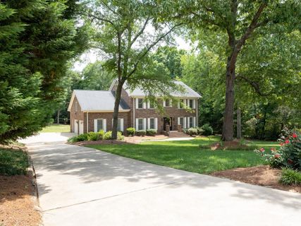 141 Westmeath Drive