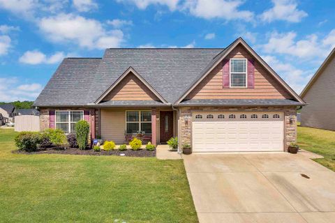 156 Dewfield Lane
